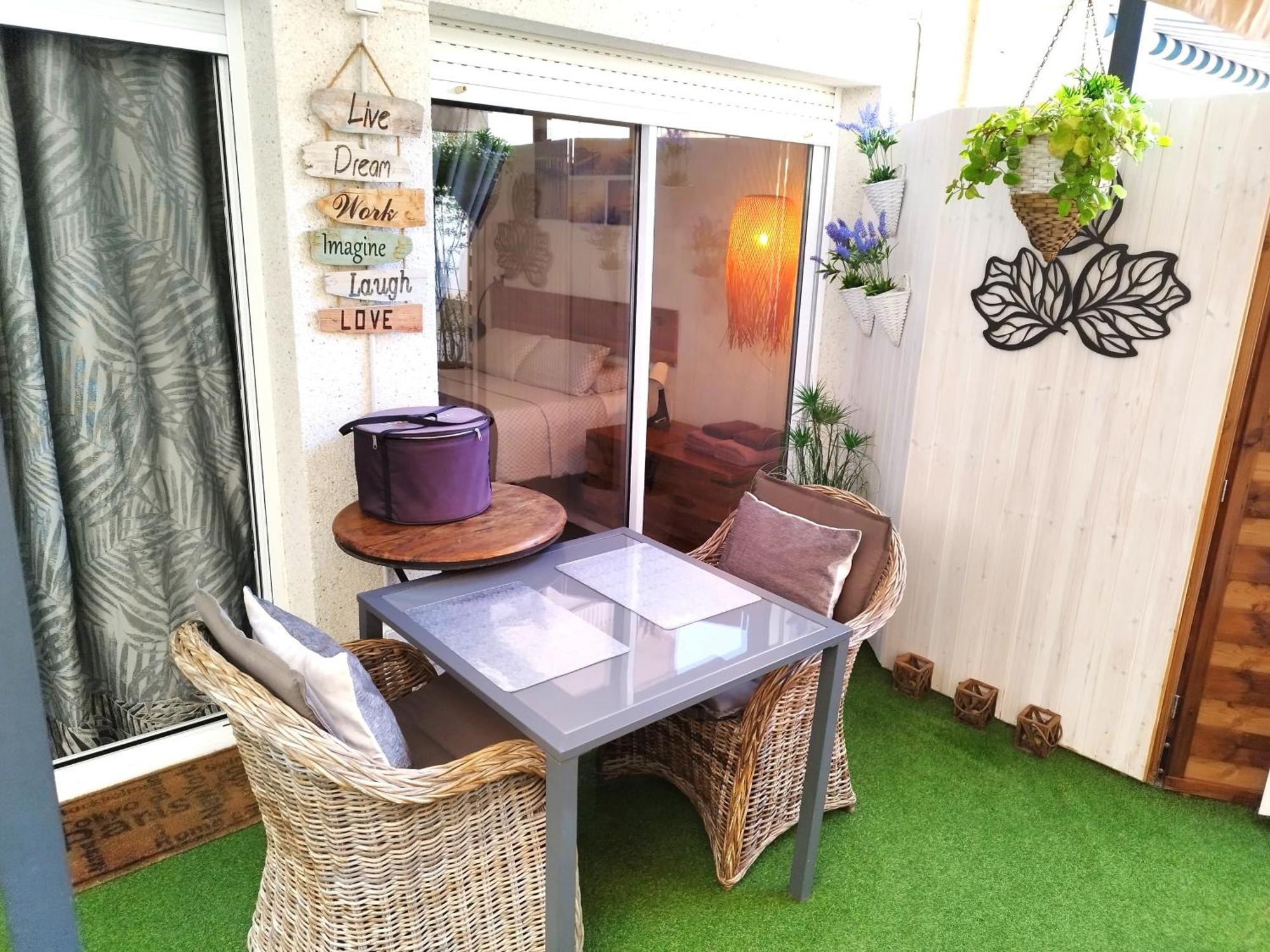 Apartment Big Privat Terrace Calafell Beach Free Parking Ngoại thất bức ảnh